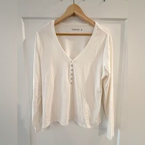 Abercrombie & Fitch Women's White Long Sleeve Top